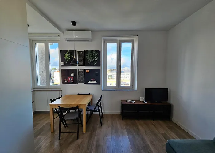 Sunrise Apartment