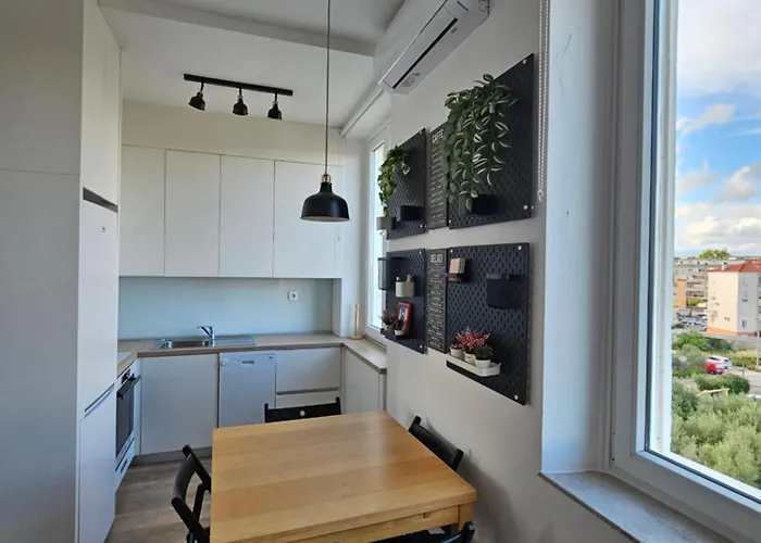 Sunrise Apartment
